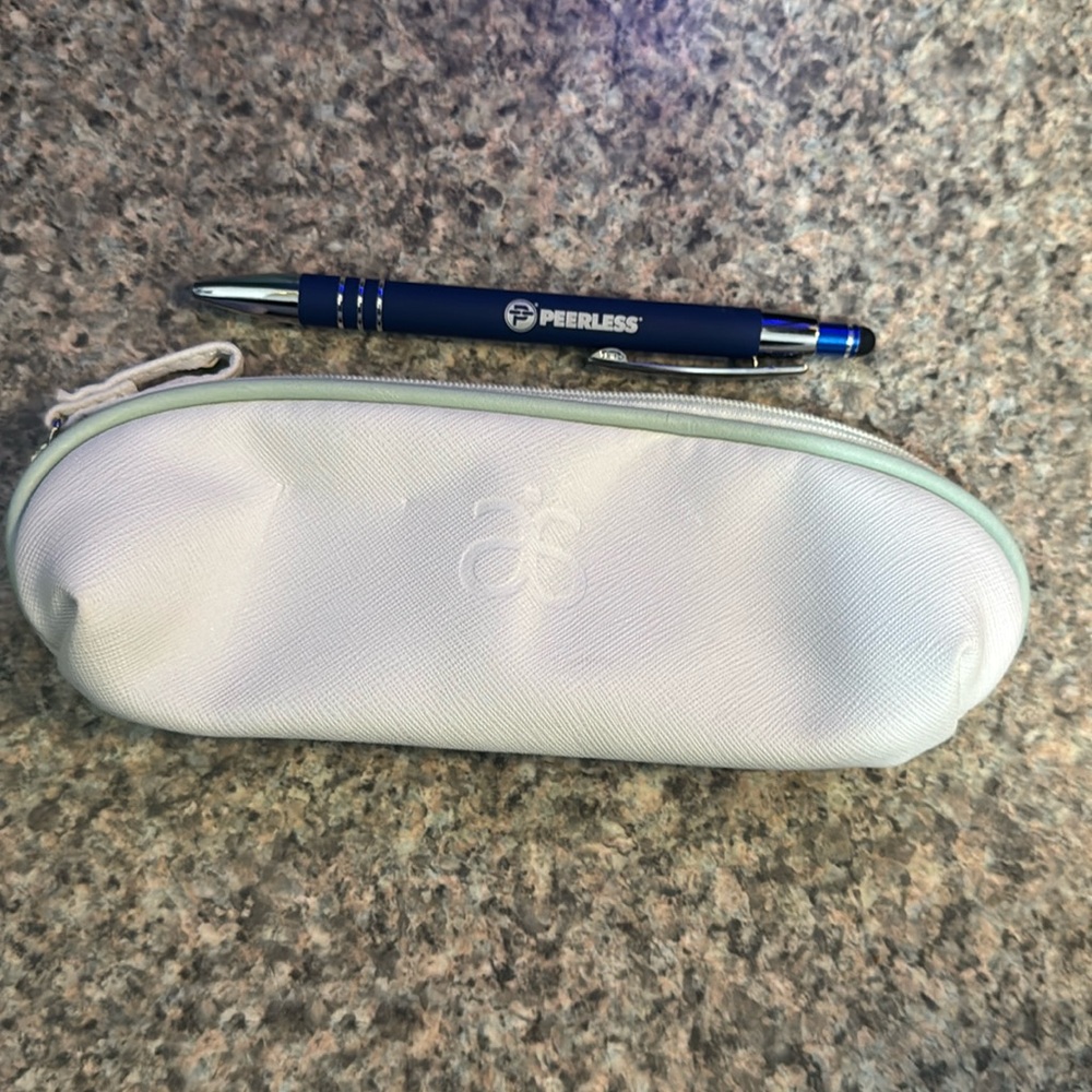 Airborne pencil make up bag never used